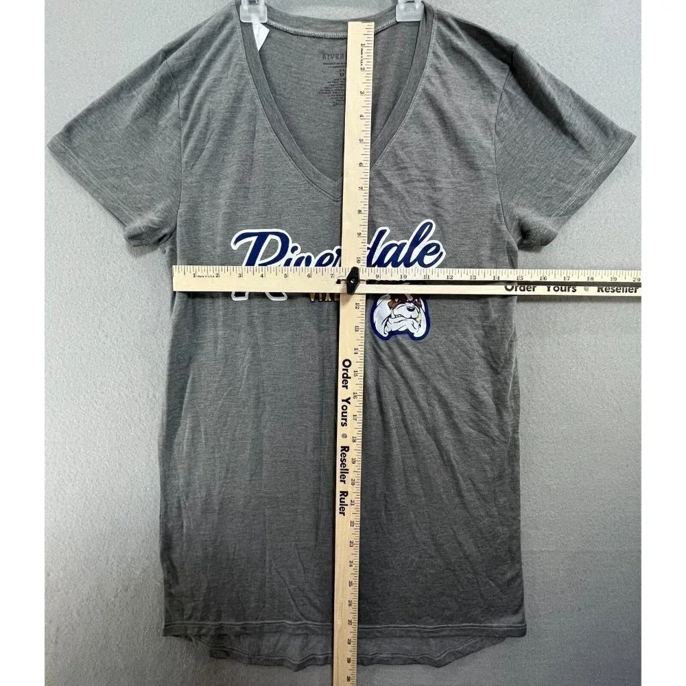 Riverdale Vixens Bulldog Women T-Shirt Tee Size Medium Short Sleeve Cotton Gray - Picture 3 of 5